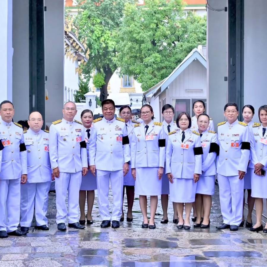 สพ.ญ. จุฬาพร ศรีหนา  กลุ่มพัฒนาวิชาการปศุสัตว์ เข้าร่วมพิธีวางพวงมาลาถวายราชสักการะ และร่วมพระพิธีธรรมสวดพระอภิธรรมพระศพ สมเด็จพระเจ้าลูกเธอ เจ้าฟ้าพัชรกิติยาภา นเรนทิราเทพยวดี กรมหลวงราชสาริณีสิริพัชร มหาวัชรราชธิดา